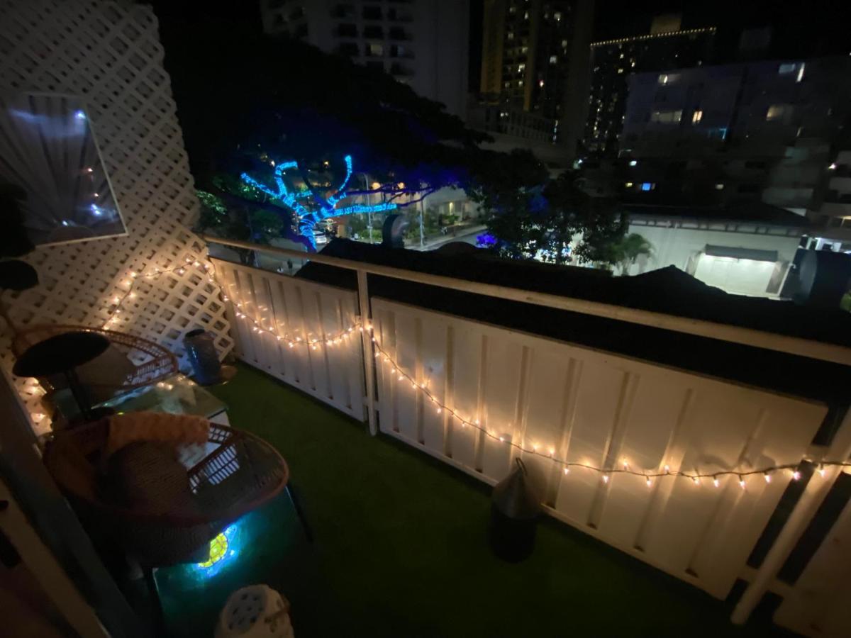 The Seashore Waikiki Studio Just A Block From The Beach No Fees Apartamento *